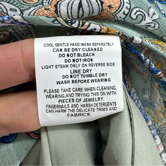 ELLIATT Adria Dress Wrap Asymmetrical Paisley Print Size Medium MSRP $319 - Picture 14 of 15